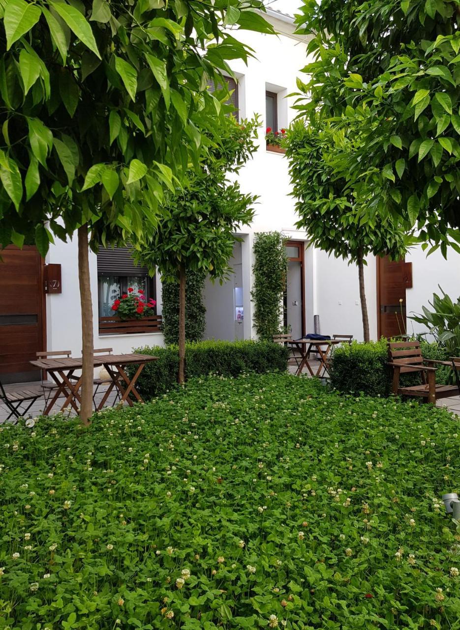 Apartamentos Patio De Viana Apartment